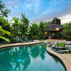 4* Appart hôtel Cascade Gardens